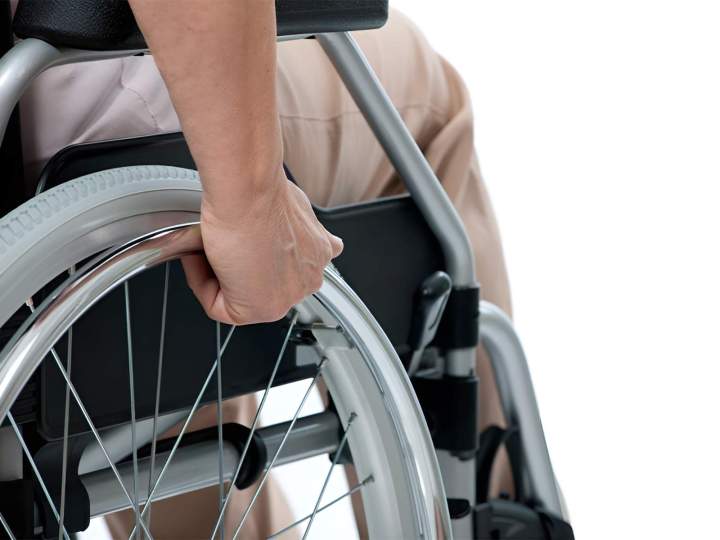 Fauteuil roulant manuel Combs-la-Ville